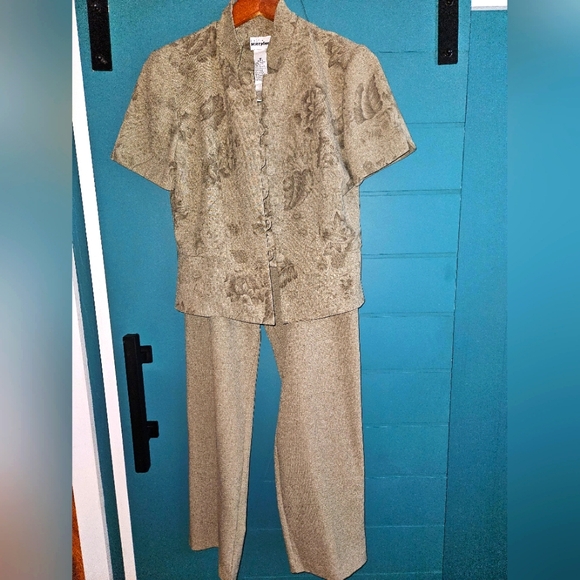 Vintage Petite Perceptions Women's 10P 2 Piece Suit Jacket - Pants & Jacket NWOT - Picture 1 of 13